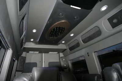 BLACK 170  - 2020 MERCEDES-BENZ SPRINTER 2500 LIMO - Image 35 of 65