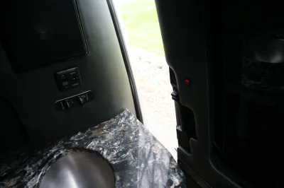 BLACK 170  - 2020 MERCEDES-BENZ SPRINTER 2500 LIMO - Image 57 of 65