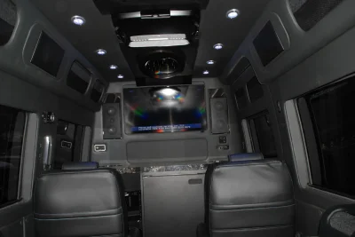 BLACK 170  - 2020 MERCEDES-BENZ SPRINTER 2500 LIMO - Image 9 of 65