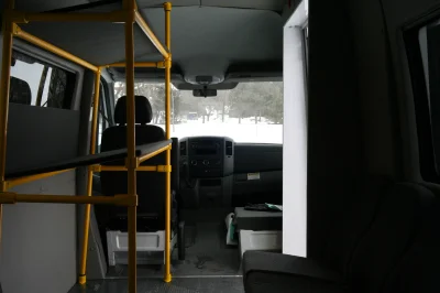 BUS DOOR AIRPORT SHUTTLE ON MERCEDES SPRINTER 8-13 PASSENGER VAN 170 BY WALDOCH - 2020 MERCEDES-BENZ SPRINTER 2500 SHUTTLE - Image 4 of 5