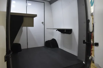 CUSTOM MOBILE OFFICE SPRINTER VAN CONVERSION WORK CENTER HOSPITAL - WALDOCH BUILD - 2021 MERCEDES-BENZ SPRINTER 2500 WORK - Image 13 of 38