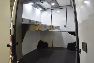 CUSTOM MOBILE OFFICE SPRINTER VAN CONVERSION WORK CENTER HOSPITAL - WALDOCH BUILD - 2021 MERCEDES-BENZ SPRINTER 2500 WORK - Image 17 of 38