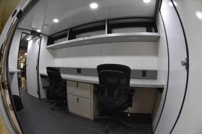 CUSTOM MOBILE OFFICE SPRINTER VAN CONVERSION WORK CENTER HOSPITAL - WALDOCH BUILD - 2021 MERCEDES-BENZ SPRINTER 2500 WORK - Image 27 of 38