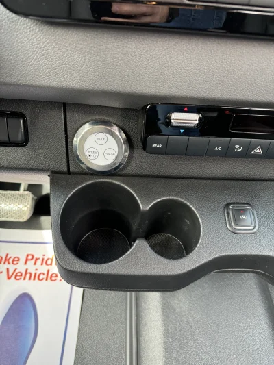 LANDMARK SPRINTER 10 PASSENGER LUXURY SEATING AND RGB LIGHTING - 2025 MERCEDES-BENZ SPRINTER 2500 LANDMARK - Image 6 of 11