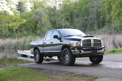 DODGE BLACK - 2020 RAM 1500 CUSTOM - Image 4 of 4