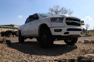 2020 RAM 1500 LIFT PACKAGE BY WALDOCH - WHITE - 2020 RAM 1500 LIFT - Image 10 of 11