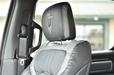 2021 RAM 1500 LIFT PACKAGE BY WALDOCH - CUSTOM TRUCK WITH LEATHER AND STEPS - 2021 RAM 1500 LIFT - Image 5 of 30