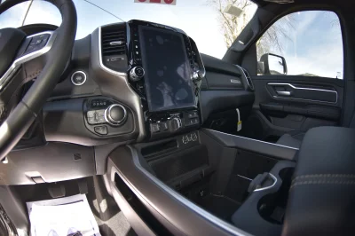 2021 RAM 1500 LIFT PACKAGE BY WALDOCH - WITH CUSTOM LEATHER & GRILL - SILVER - 2021 RAM 1500 LIFT - Image 14 of 14