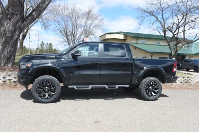 2022 RAM 1500 LEVEL CUSTOM TRUCK PACKAGE BY WALDOCH - BLACK - 2022 RAM 1500 LEVEL - Image 9 of 26