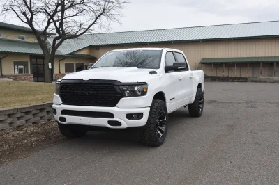 2022 RAM 1500 LEVEL EDITION BY WALDOCH - WHITE - CUSTOM RAM DODGE TRUCK LIFTED - 2022 RAM 1500 LEVEL - Image 7 of 31