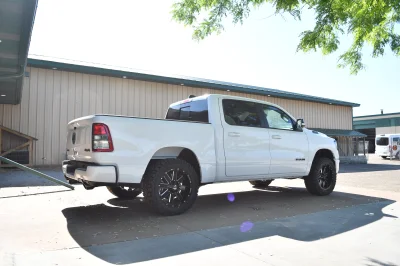 2022 RAM 1500 LEVEL PACKAGE BY WALDOCH CUSTOM DODGE WHITE TRUCK - 2022 RAM 1500 LEVEL - Image 3 of 17