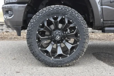 2022 RAM 1500 LIFT PACKAGE BY WALDOCH - GRANITE CRYSTAL - 2022 RAM 1500 LIFT - Image 5 of 17