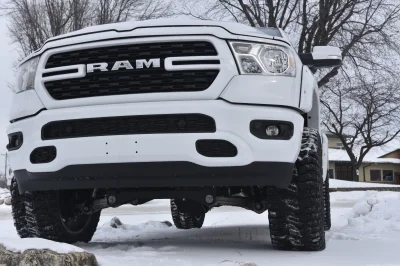 2022 RAM 1500 LIFT PACKAGE BY WALDOCH CUSTOM WHITE RAM TRUCK - 2022 RAM 1500 LIFT - Image 11 of 11