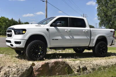 2022 RAM RAMPAGE EDITION BY WALDOCH - WHITE - CUSTOM OFF ROAD TRUCK DODGE LIFTED - 2022 RAM 1500 RAMPAGE - Image 5 of 28