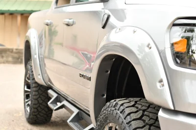 2022 RAM 1500 SILVER RAMPAGE BY WALDOCH - CUSTOM DODGE TRUCK WITH 6" LIFT KIT - 2022 RAM 1500 RAMPAGE - Image 15 of 27