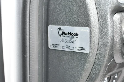 2022 RAM 1500 SILVER RAMPAGE BY WALDOCH - CUSTOM DODGE TRUCK WITH 6" LIFT KIT - 2022 RAM 1500 RAMPAGE - Image 20 of 27