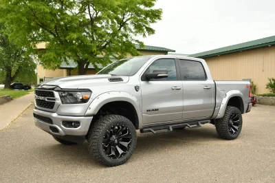 2022 RAM 1500 SILVER RAMPAGE BY WALDOCH - CUSTOM DODGE TRUCK WITH 6" LIFT KIT - 2022 RAM 1500 RAMPAGE - Image 24 of 27