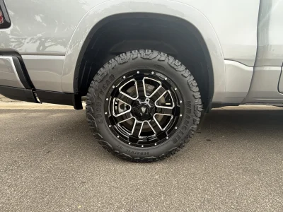 RAM 1500 CUSTOM LEVEL EDITION TRUCK BY WALDOCH FULL FACTORY WARRANTY BEST PRICE AROUND - 2025 RAM 1500 LEVEL - Image 6 of 14
