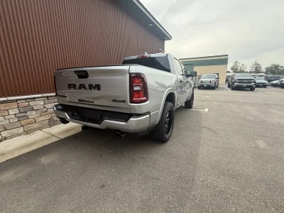 RAM 1500 CUSTOM LEVEL EDITION TRUCK BY WALDOCH FULL FACTORY WARRANTY BEST PRICE AROUND - 2025 RAM 1500 LEVEL - Image 7 of 14