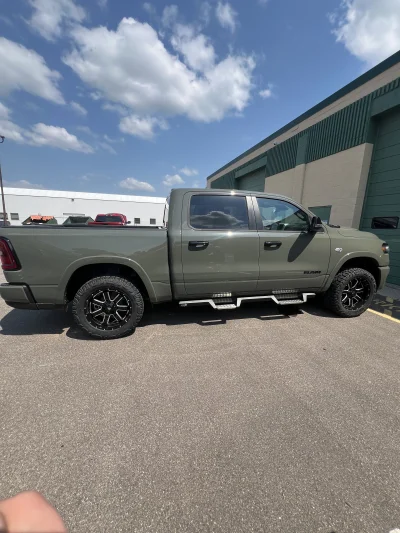 2026 RAM BIGHORN 1500 - LEVEL PACKAGE - CANYON LAKE (PJ7) - 2026 RAM 1500 LEVEL - Image 5 of 15