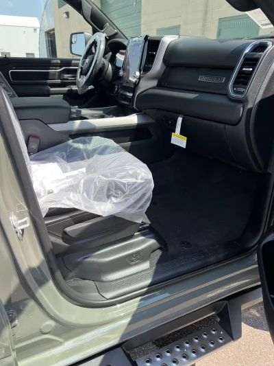2026 RAM BIGHORN 1500 - LEVEL PACKAGE - CANYON LAKE (PJ7) - 2026 RAM 1500 LEVEL - Image 8 of 15