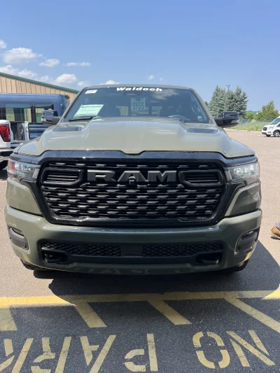 2026 RAM BIGHORN 1500 - LEVEL PACKAGE - CANYON LAKE (PJ7) - 2026 RAM 1500 LEVEL - Image 2 of 15