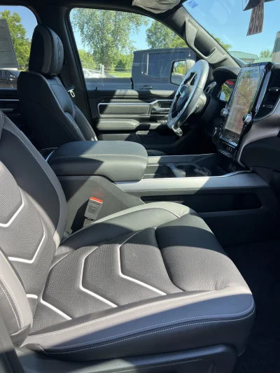 2026 RAM BIG HORN 1500 - LEVEL PACKAGE - CANYON LAKE (PJ7) - 2026 RAM 1500 LEVEL - Image 6 of 18