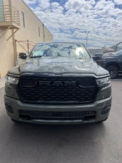 2026 RAM BIGHORN 1500  -  LEVEL PACKAGE - CANYON LAKE (PJ7) - 2026 RAM 1500 LEVEL - Image 2 of 15