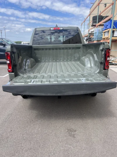 2026 RAM BIGHORN 1500  -  LEVEL PACKAGE - CANYON LAKE (PJ7) - 2026 RAM 1500 LEVEL - Image 10 of 15