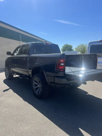 2026  RAM BIGHORN  1500  - LIFT PACKAGE - BLUE METALLIC (PCG) - 2026 RAM 1500 LIFT - Image 11 of 15