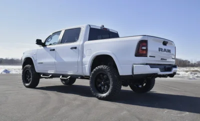 2026 RAM 1500 LIFT - WHITE - 2026 RAM 1500 LIFT - Image 7 of 12