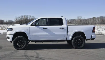 2026 RAM 1500 LIFT - WHITE - 2026 RAM 1500 LIFT - Image 9 of 12