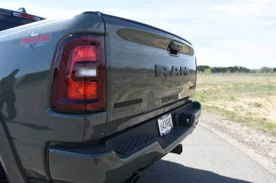 2026 RAM 1500 HEMI CAYON LAKE GREEN RAMPAGE BY WALDOCH BEST TRUCK AROUND - 2026 RAM 1500 RAMPAGE - Image 13 of 17