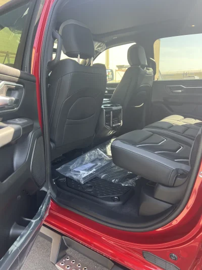 2026 RAM BIGHORN 1500  - RAMPAGE PACKAGE - MOLTEN RED PEARL (PR6) - 2026 RAM 1500 RAMPAGE - Image 7 of 15