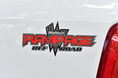 2022 RAM 2500 HD RAMPAGE WHITE BY WALDOCH - CUSTOM HEAVY DUTY DODGE TRUCK - 2022 RAM 2500 RAMPAGE - Image 18 of 35