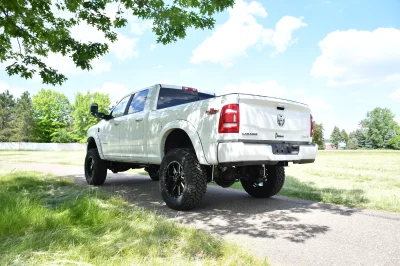 2022 RAM 2500 HD RAMPAGE WHITE BY WALDOCH - CUSTOM HEAVY DUTY DODGE TRUCK - 2022 RAM 2500 RAMPAGE - Image 34 of 35