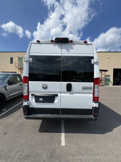 2025 RAM PROMASTER 2500 - MOBILTY PACKAGE - BRIGHT WHITE (PW7) - GRAY SEATING - 2025 RAM 2500 MOBILITY - Image 12 of 16