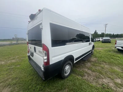 2025 RAM PROMASTER 2500 - MOBILITY PACKAGE - BRIGHT WHITE (PW7) GRAY SEATING - 2025 RAM 2500 MOBILITY - Image 12 of 19