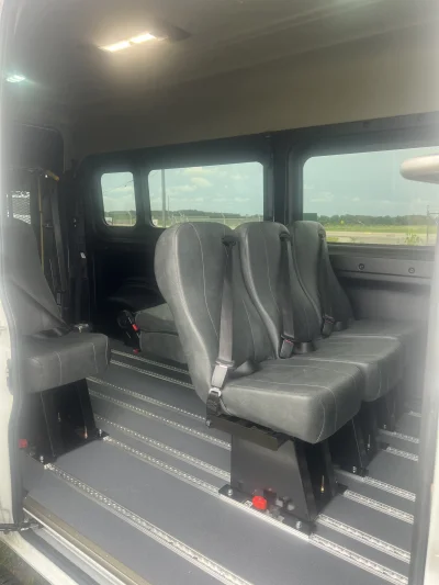 2025 RAM PROMASTER 2500 - MOBILITY PACKAGE - BRIGHT WHITE (PW7) GRAY SEATING - 2025 RAM 2500 MOBILITY - Image 8 of 19