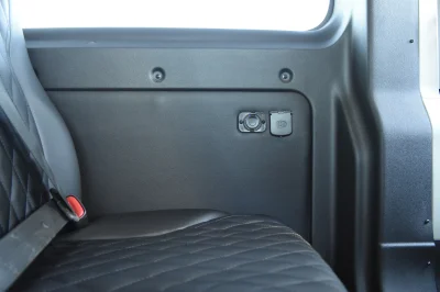 11 PASSENGER LUXURY SHUTTLE PASSENGER VAN RAM PROMASTER 159 HIGH ROOF CUSTOM WHEELS WALDOCH - 2019 RAM PROMASTER SHUTTLE - Image 13 of 16