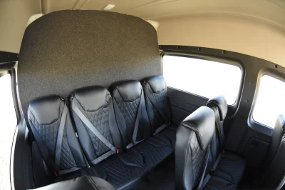 11 PASSENGER LUXURY SHUTTLE PASSENGER VAN RAM PROMASTER 159 HIGH ROOF CUSTOM WHEELS WALDOCH - 2019 RAM PROMASTER SHUTTLE - Image 16 of 16