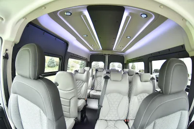BRIGHT WHITE 5 - 2019 RAM PROMASTER SHUTTLE - Image 18 of 20