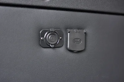 BRIGHT WHITE 5 - 2019 RAM PROMASTER SHUTTLE - Image 20 of 20