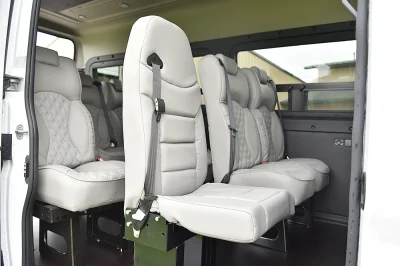 BRIGHT WHITE 5 - 2019 RAM PROMASTER SHUTTLE - Image 6 of 20