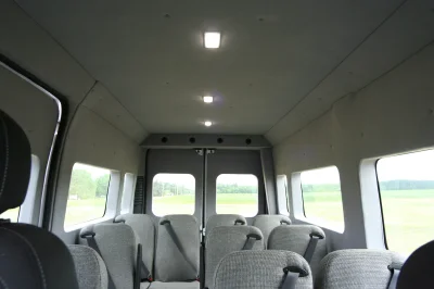 BRIGHT WHITE 3 - 2019 RAM PROMASTER SHUTTLE - Image 10 of 14