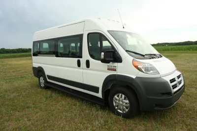 BRIGHT WHITE 3 - 2019 RAM PROMASTER SHUTTLE - Image 5 of 14