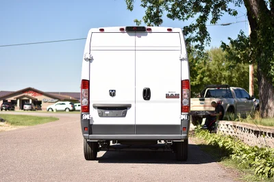 PRISONER TRANSPORT JAIL PRISONS COUNTY FEDERAL VEHICLE 15 PASSENGER CHEAPER WITH NO WINDOWS SAFER FOR PEOPLE SAFE FOR GUARDS BY WALDOCH - 2019 RAM PROMASTER SHUTTLE - Image 4 of 12