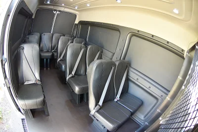 PRISONER TRANSPORT JAIL PRISONS COUNTY FEDERAL VEHICLE 15 PASSENGER CHEAPER WITH NO WINDOWS SAFER FOR PEOPLE SAFE FOR GUARDS BY WALDOCH - 2019 RAM PROMASTER SHUTTLE - Image 7 of 12