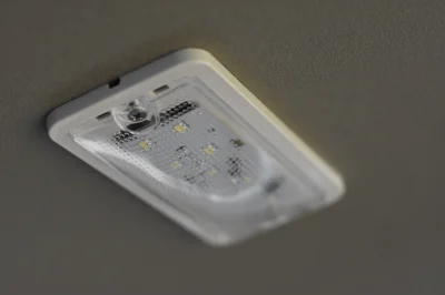 15 PASSENGER WITH NO WINDOWS - 2019 RAM PROMASTER SHUTTLE - Image 18 of 22