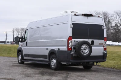 15 PASSENGER WITH NO WINDOWS - 2019 RAM PROMASTER SHUTTLE - Image 4 of 22